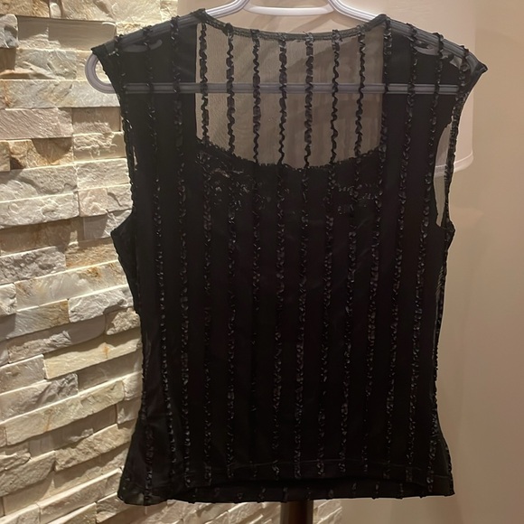 Lace mesh black tank top - Picture 4 of 5